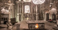 Uma igreja construída a mais de cem metros de profundidade  Capela St. Kinga